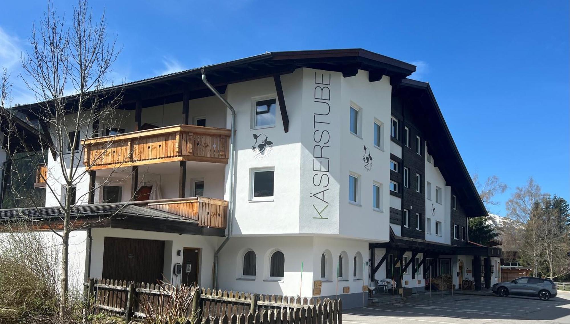 Kaeserstube Ferienwohnungen Tannheim Exterior photo